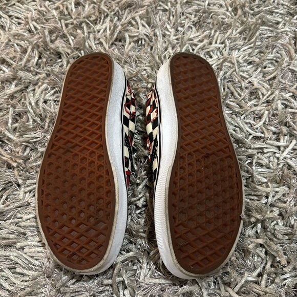Vans Graphic Shoes.‎ Women’s 5.5. Men’s 4. - Picture 4 of 4